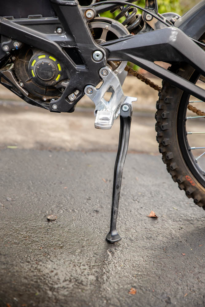 20mm Lowering Peg Bracket Set With Kickstand Option and Support Brace Compatible with Surron