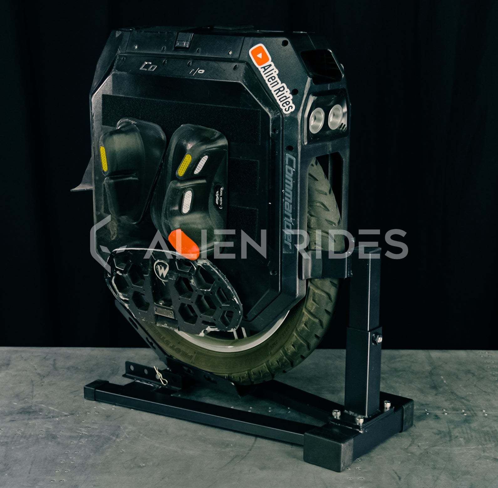 Auto Latch EUC Stand