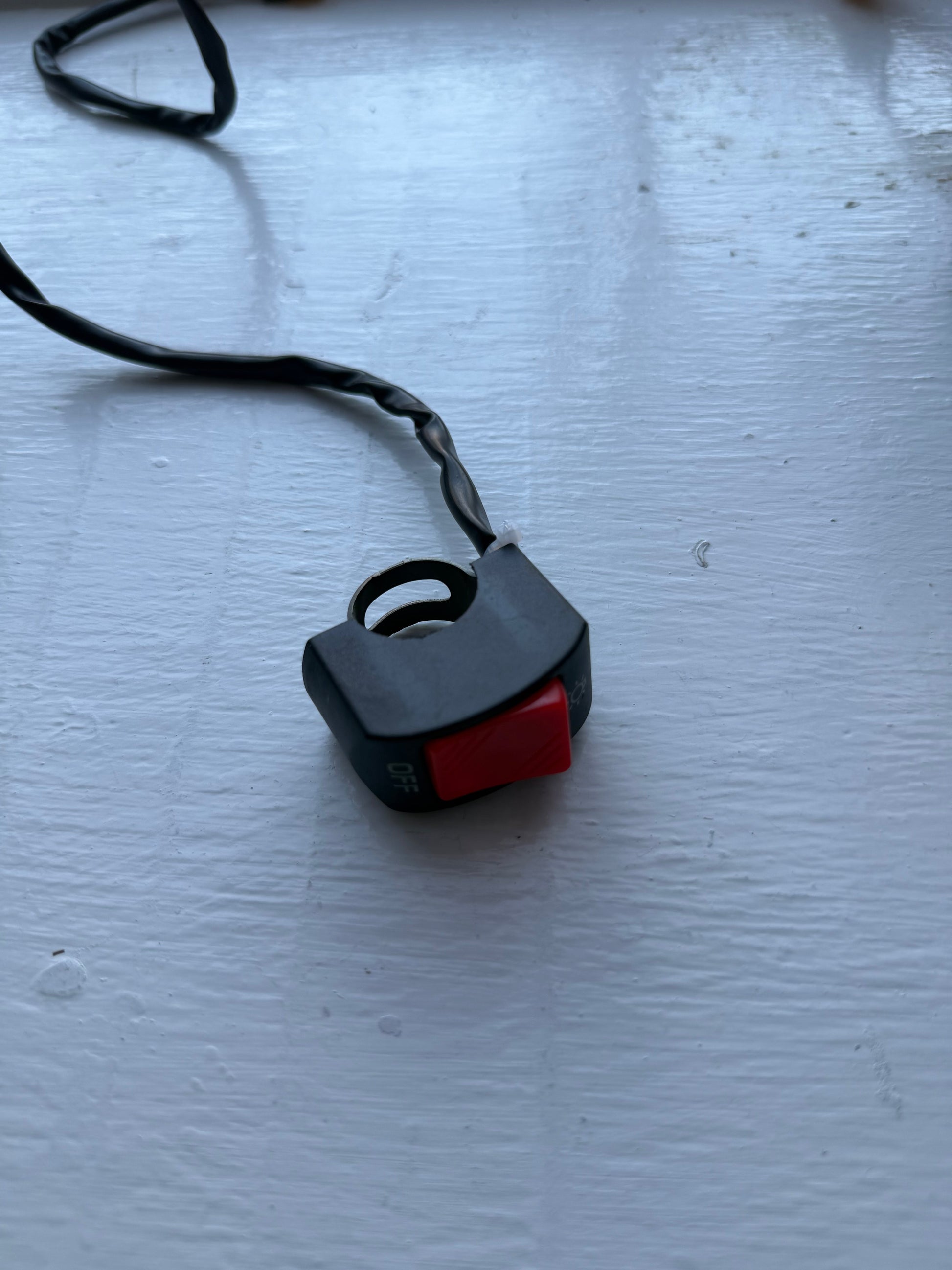 Battery Powered [HIGH OUTPUT] Rocklight - With a switch