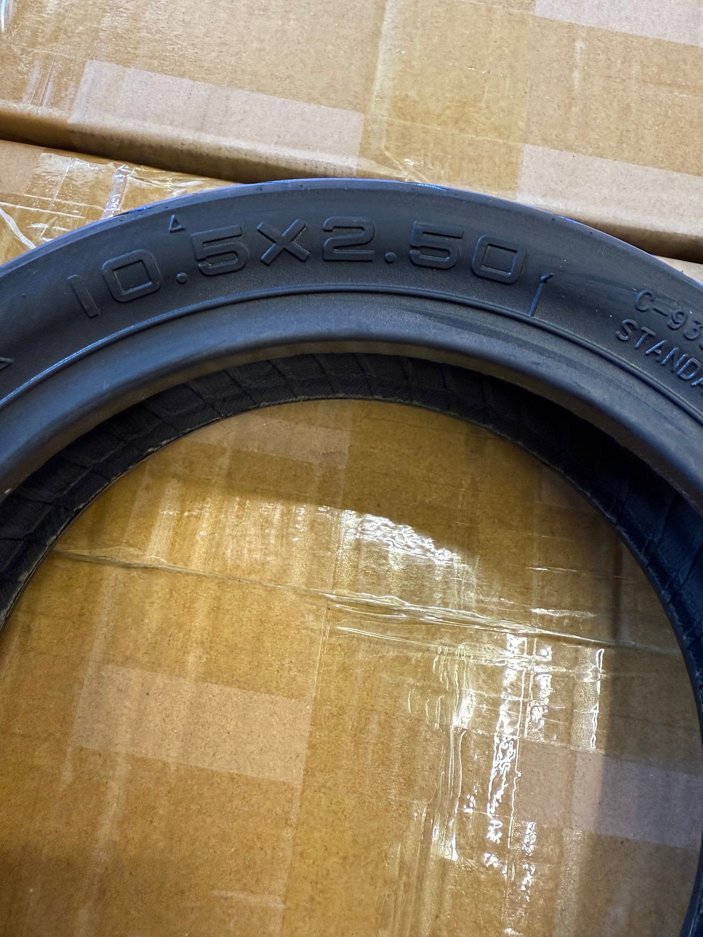 10.5x2.50 Tubeless Tire - CST