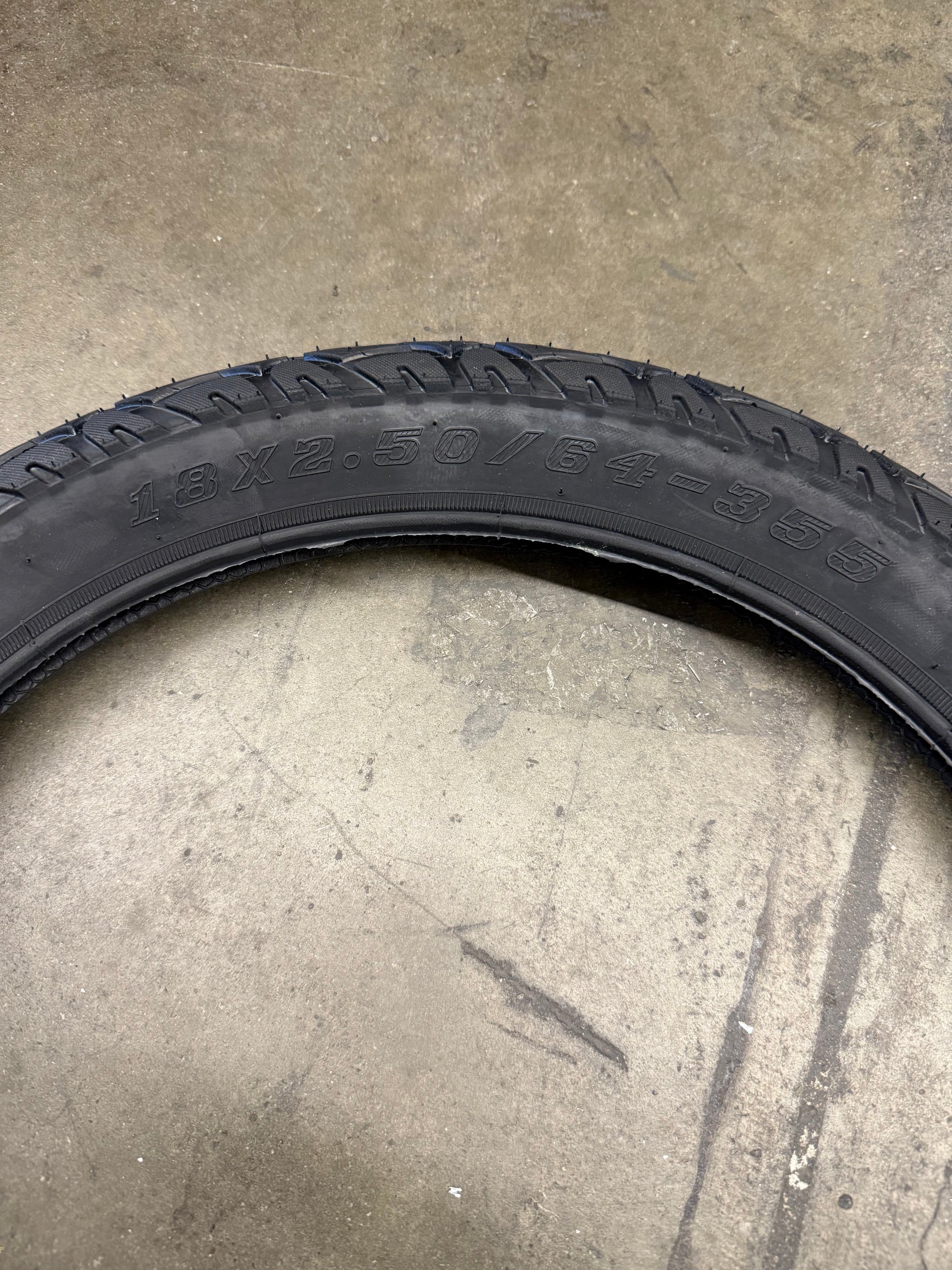 18x2.50 Chao Yang tire