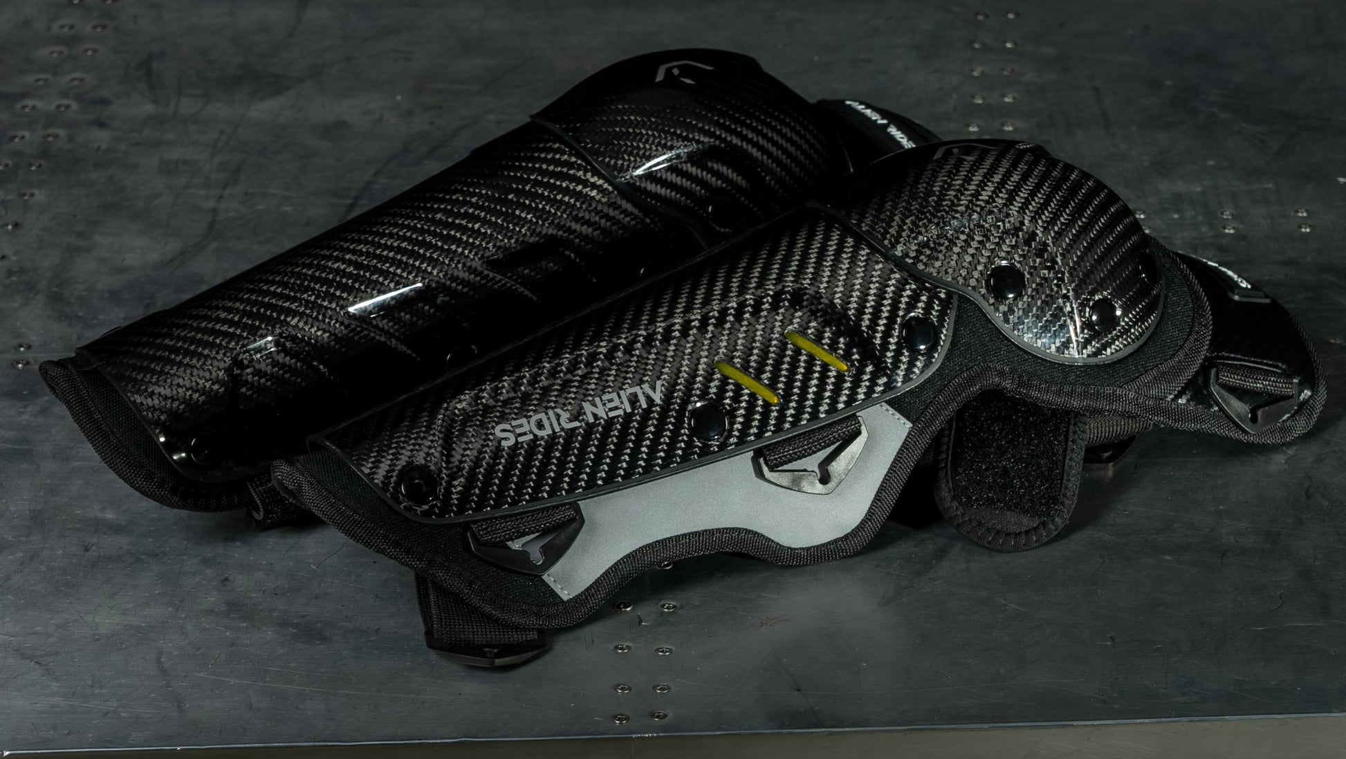 Alien Rides Carbon Fiber Protective Elbow and Knee Pads